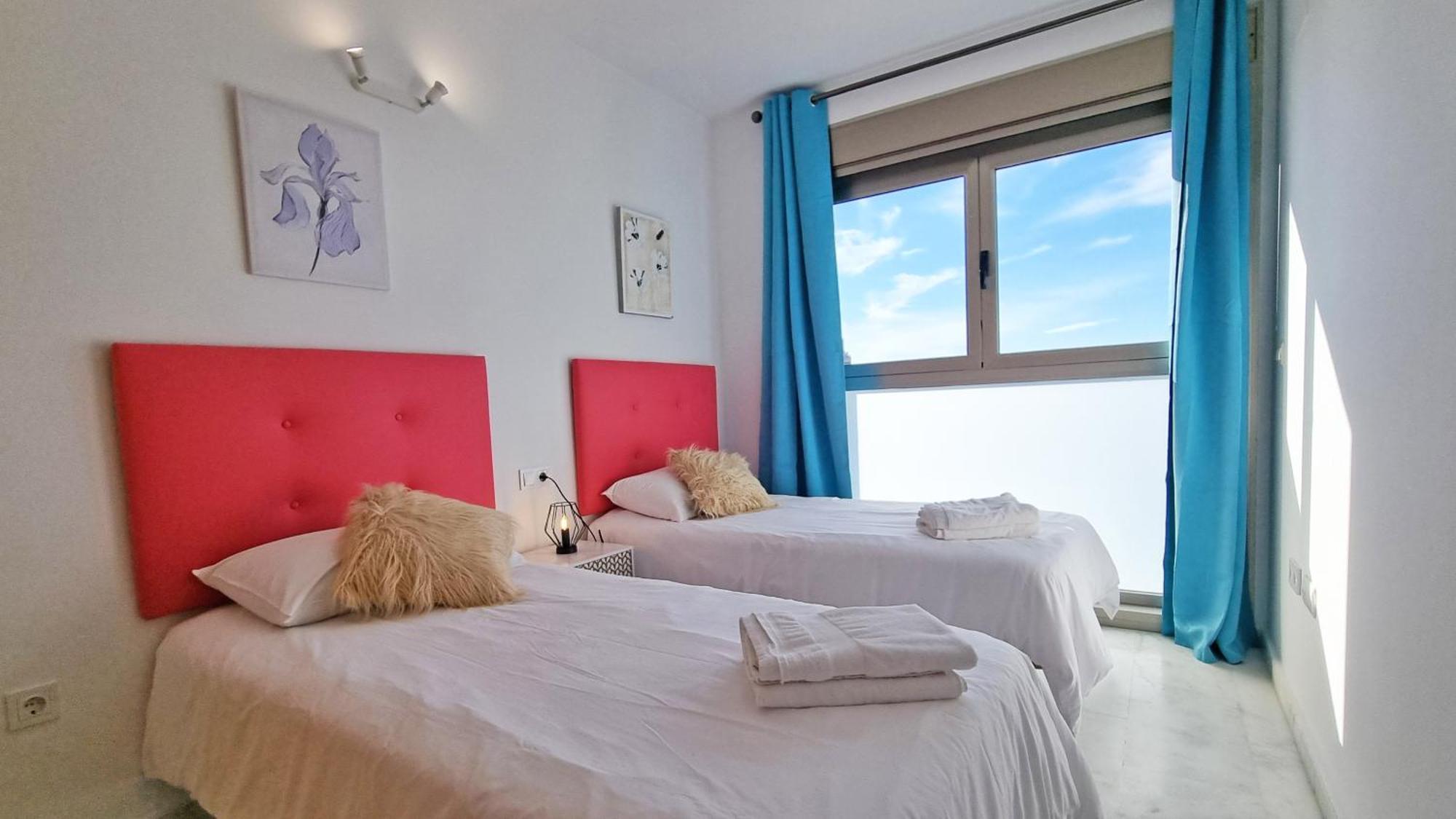 Skyline 18 Terraza Privada Con Impresionantes Vistas Al Mar Διαμέρισμα Μπένιντορμ Εξωτερικό φωτογραφία